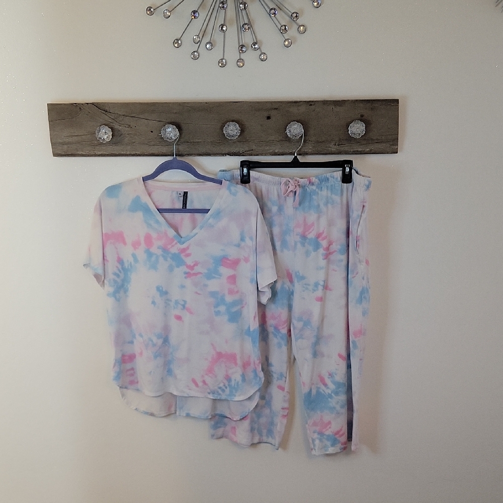 Jaclyn IntamatesvTie-Dye Pajama Set (Carpis)SZ XL